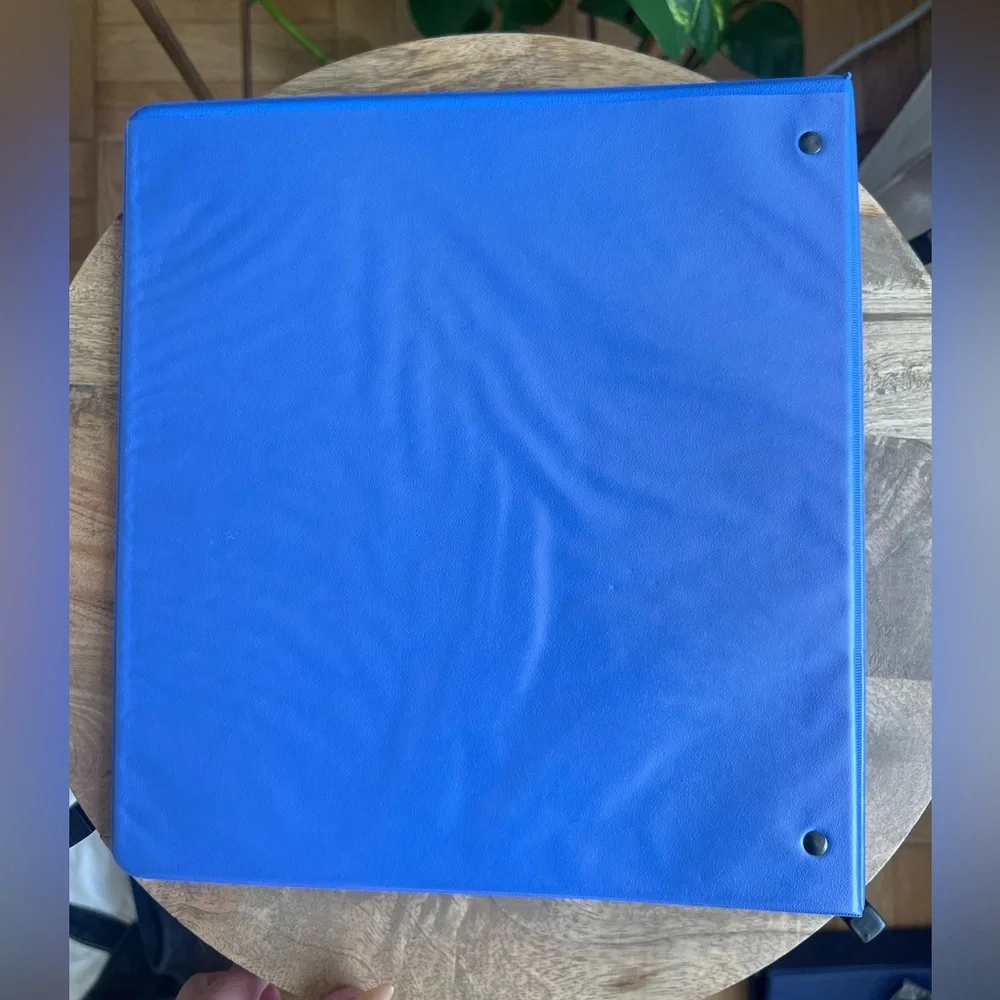Back to School Super Bundle - 3 EUC 1” Binders and 2 Pen Packs with Extras!!